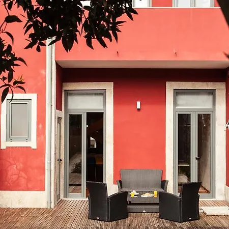 Πανσιόν Faria House