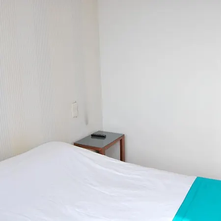 ゲストハウス Faria House *